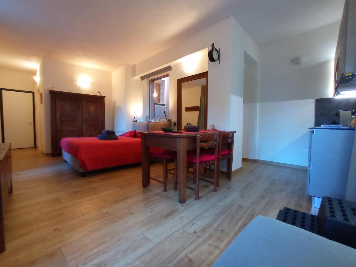 Maison Soleil - Sofia Suite Аоста Экстерьер фото